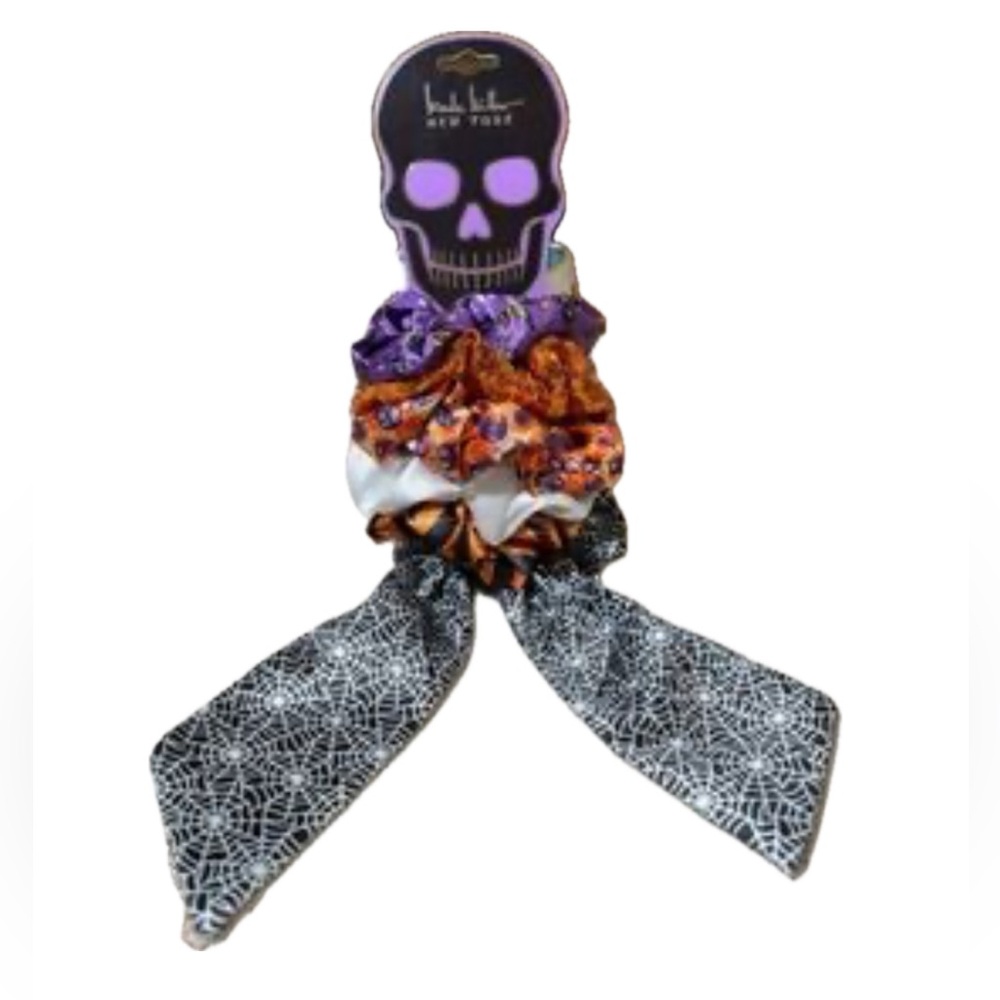 NWT ⚜️🖤⚜️ Nicole Miller Halloween Scrunchie Set - Picture 2 of 5